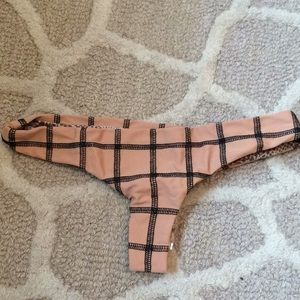 small acacia ho'okipa topless/ storm stitch bottom